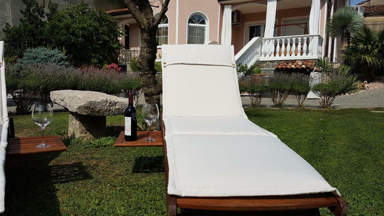 Wine Cellar Room Випава Экстерьер фото