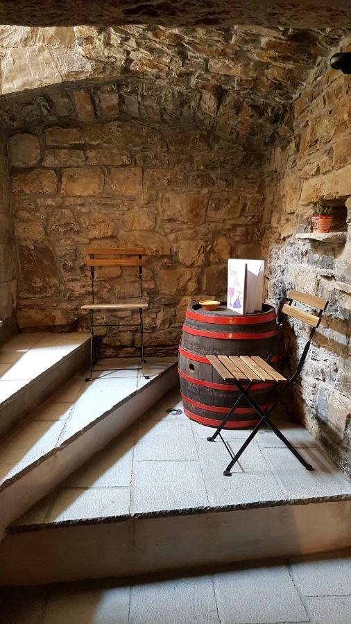 Wine Cellar Room Випава Экстерьер фото