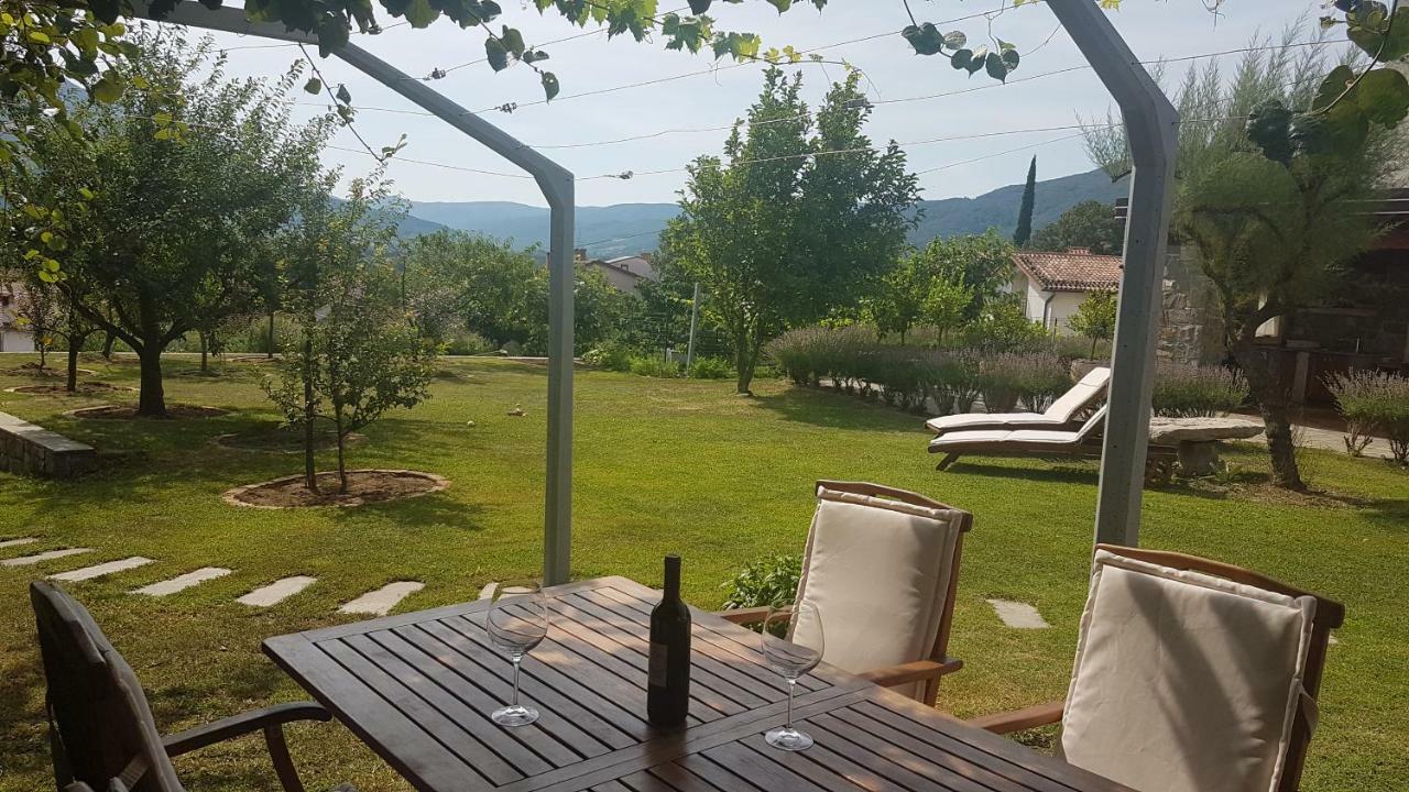 Wine Cellar Room Випава Экстерьер фото